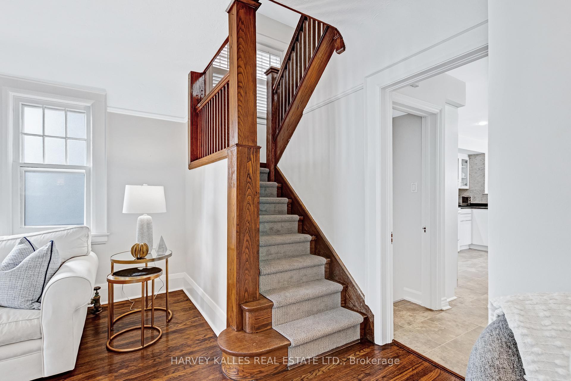 311 Rosewell Avenue