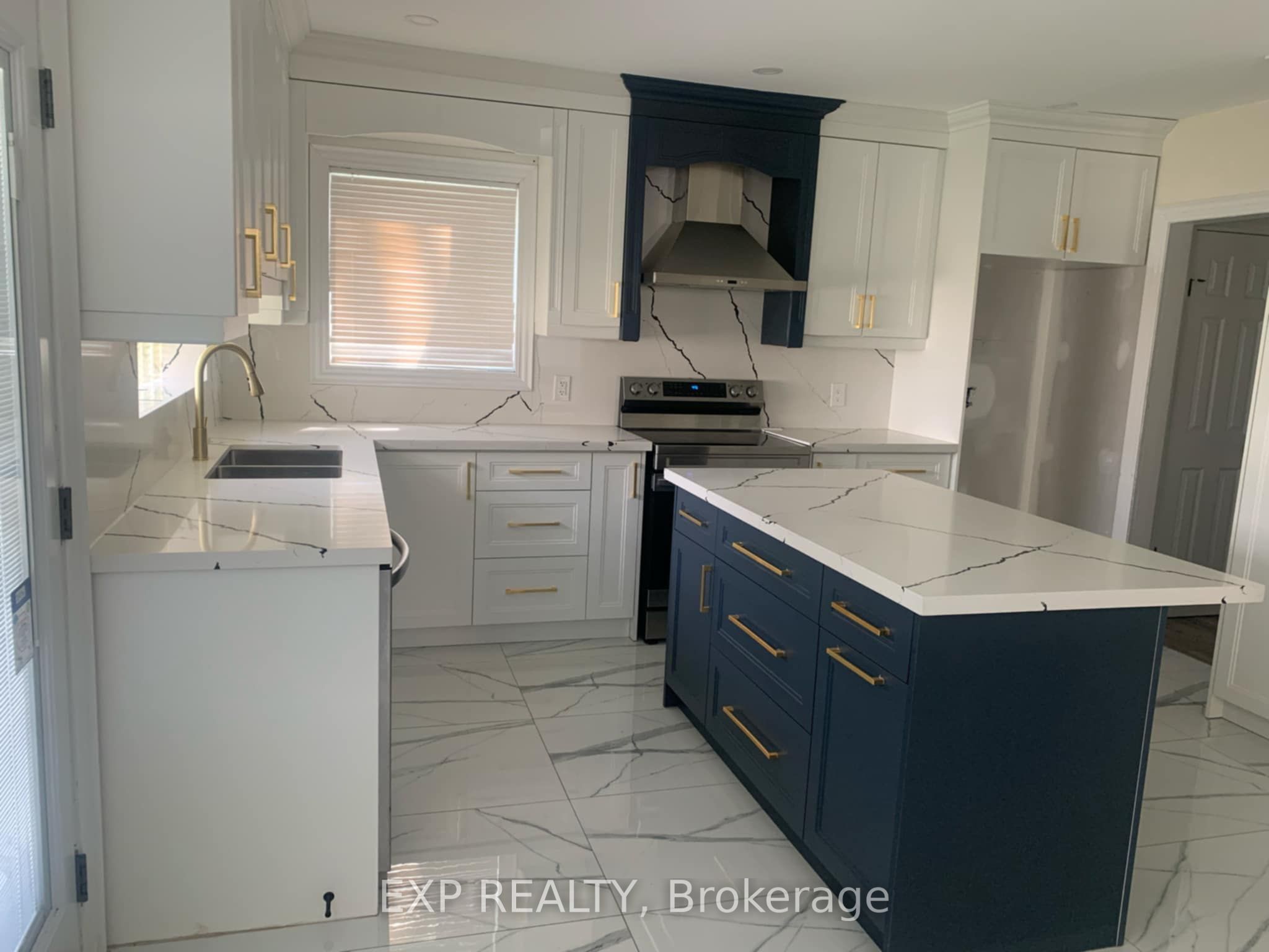 89 Main Street, Chatham-Kent, ON N0P 2C0