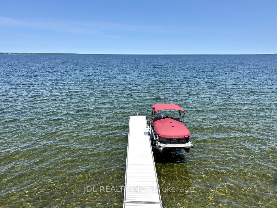 25220 Maple Beach