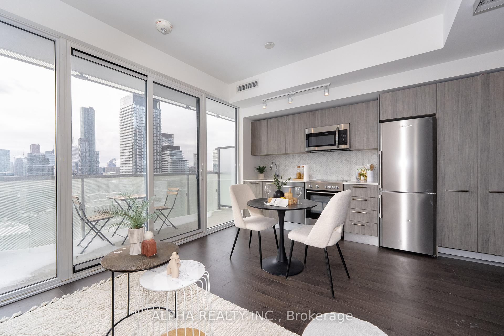 1 Bedroom Condo at 28 Wellesley,  Toronto For sale