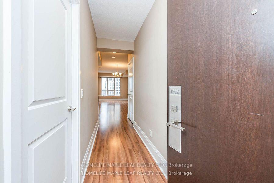2 Bedrooms Condo at 100 Harrison Garden, Toronto For sale