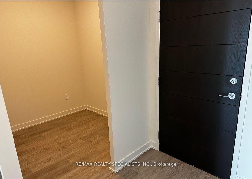 1 Bedroom Condo at 212 King William, Hamilton For sale