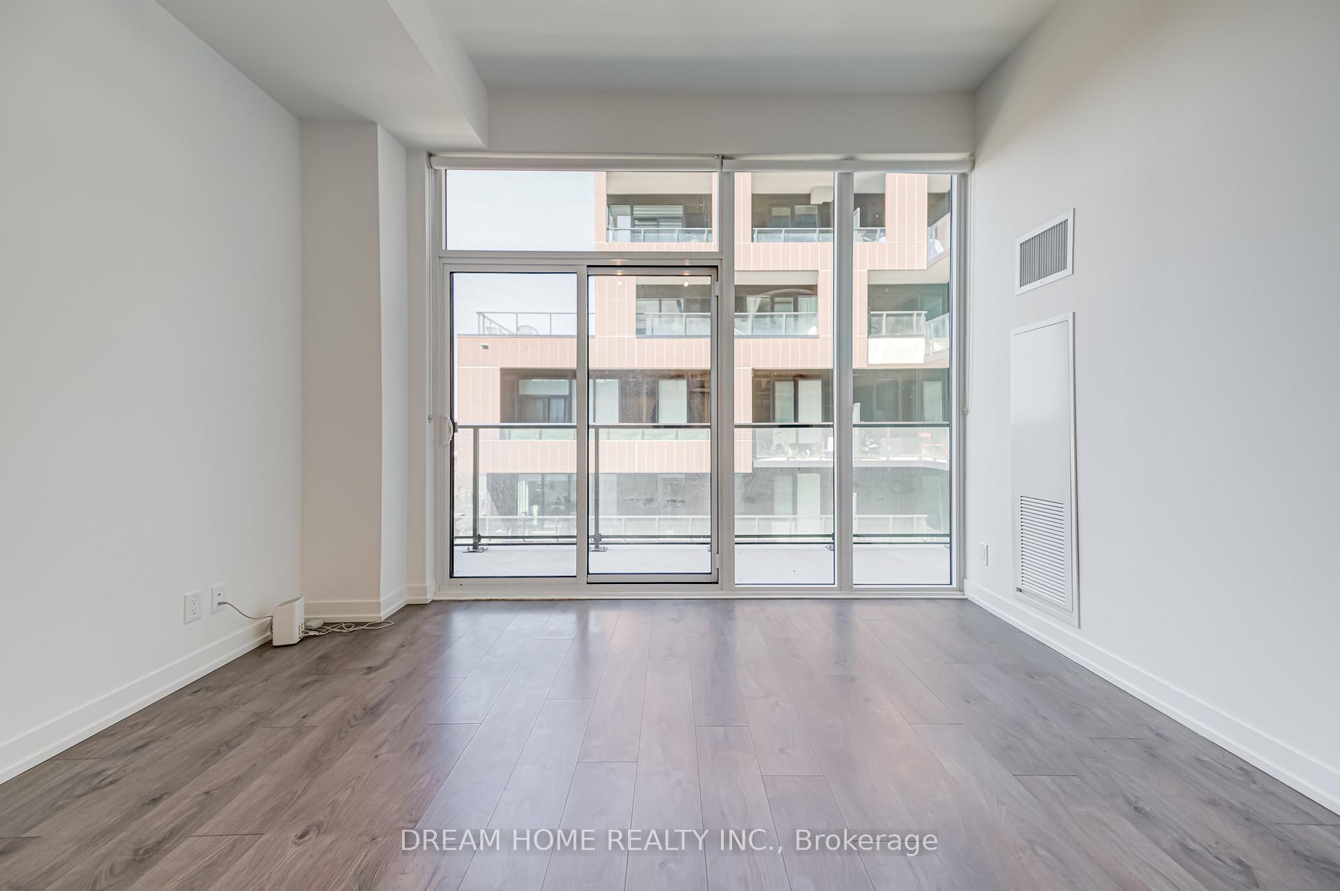 1 Bedroom Condo at 270 Dufferin,  Toronto For sale