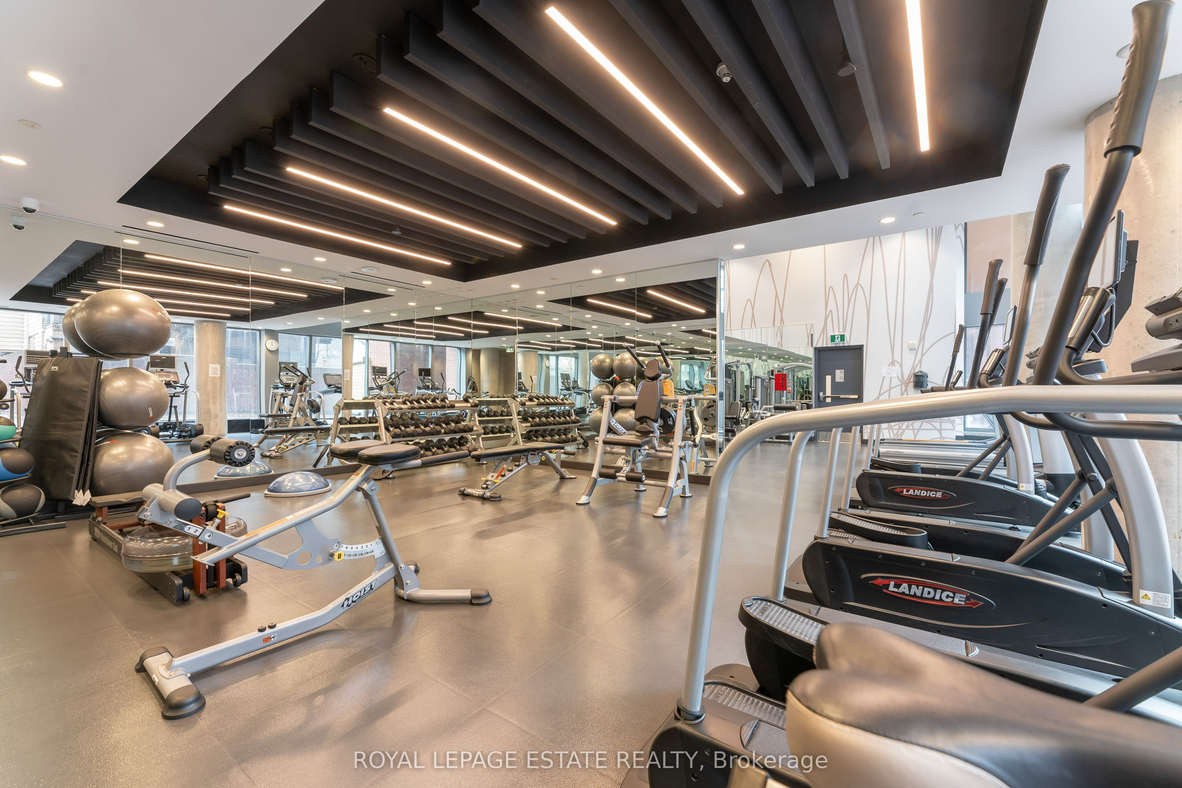 501 Adelaide Street W, #1106