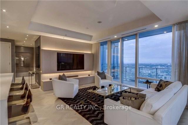 3 Bedrooms Condo at 180 University,  Toronto For sale