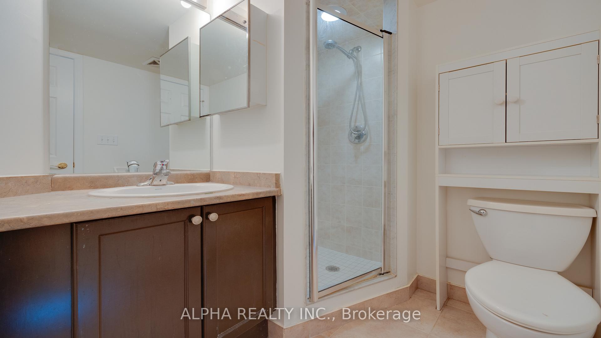 2 Bedrooms Condo at 18 Spring Garden,  Toronto For sale
