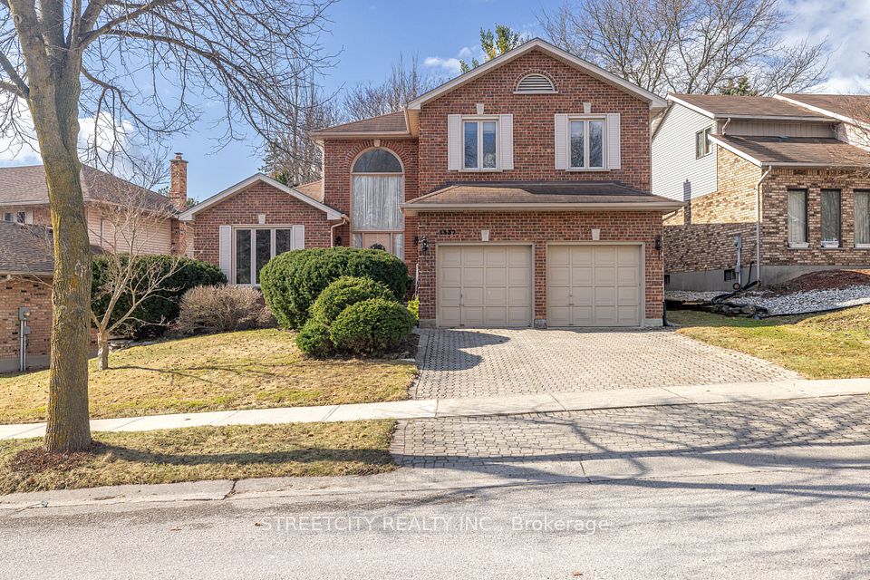 1537 Hillside