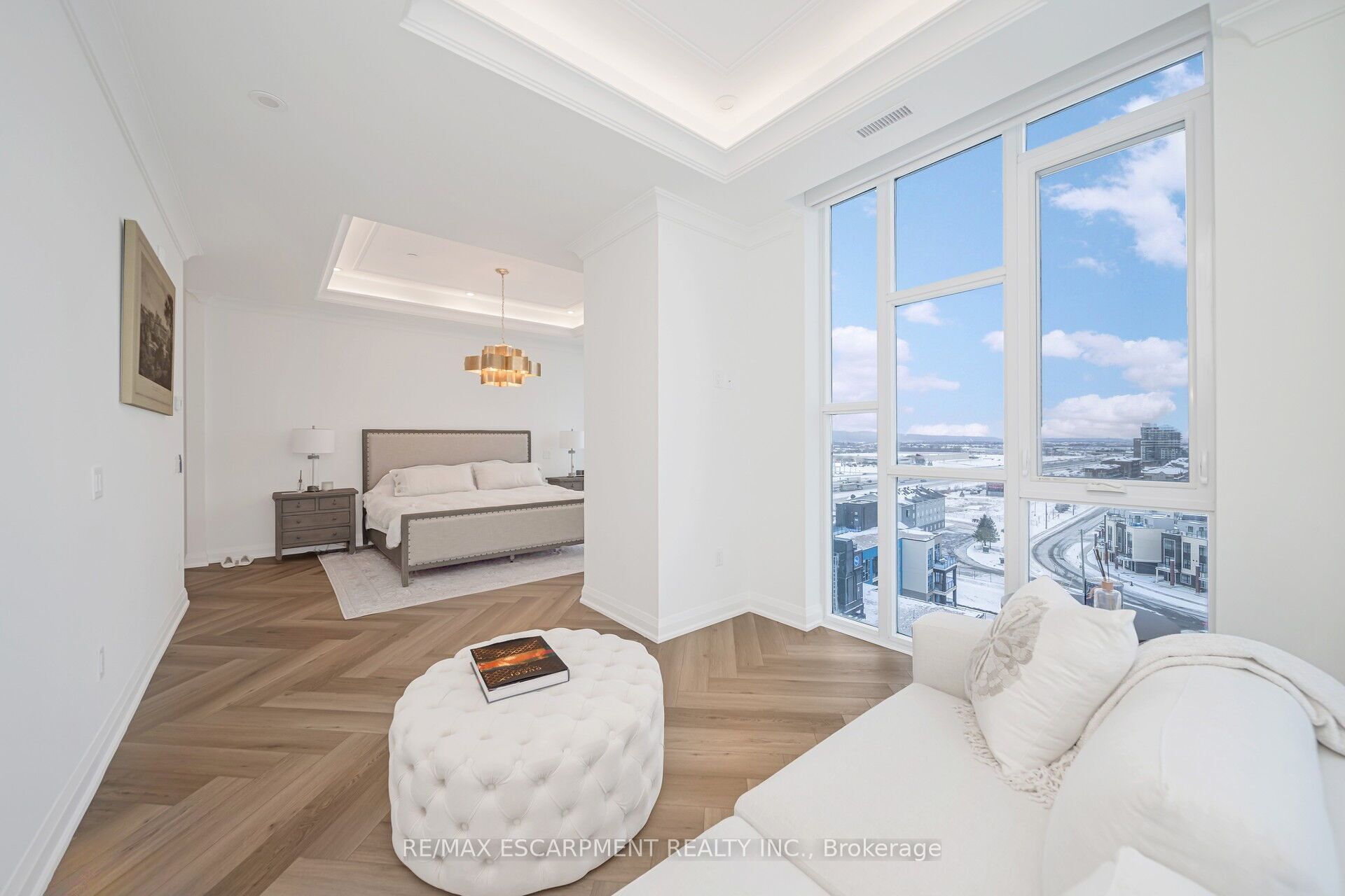 16 Concord Place, #905