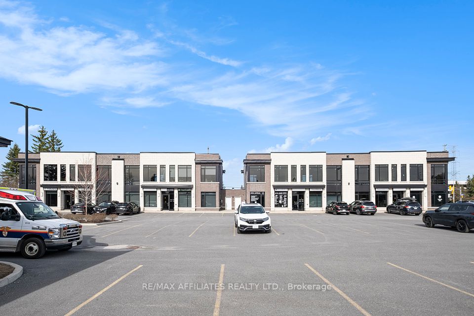 2500 ST LAURENT