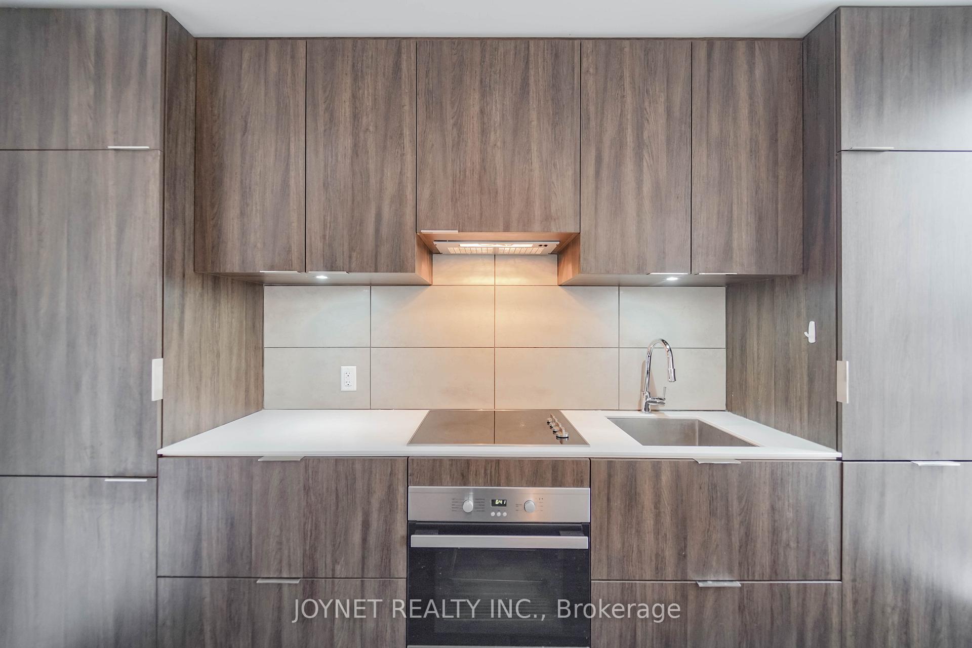 1 Bedroom Condo at 5 St Joseph, Toronto For sale
