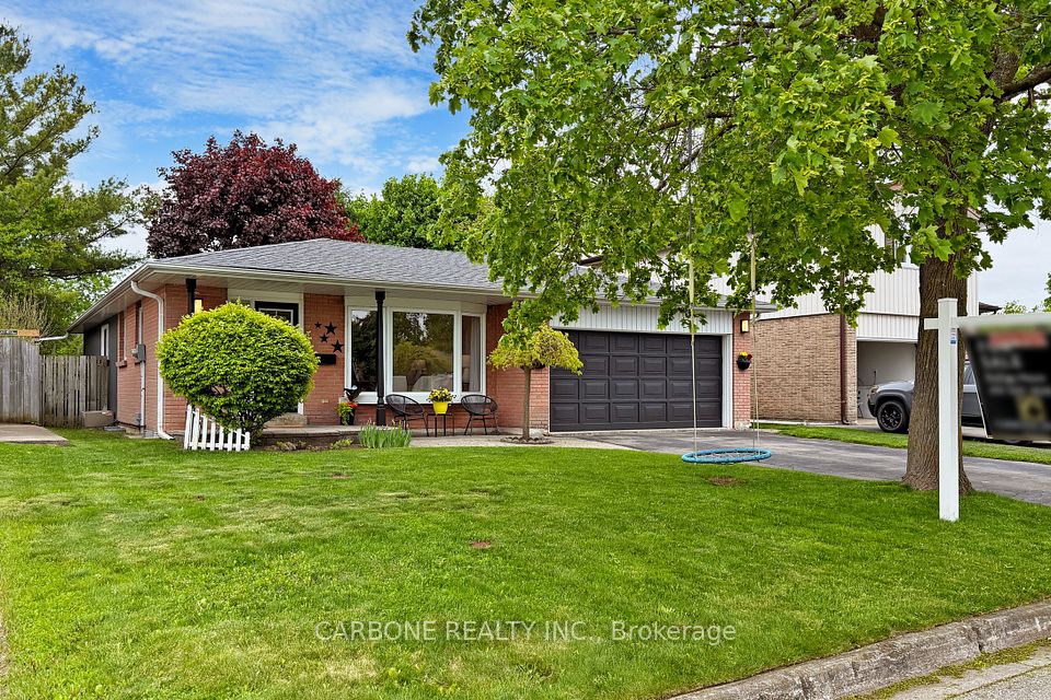 62 Valerie Court, Cambridge, ON N3C 3H4