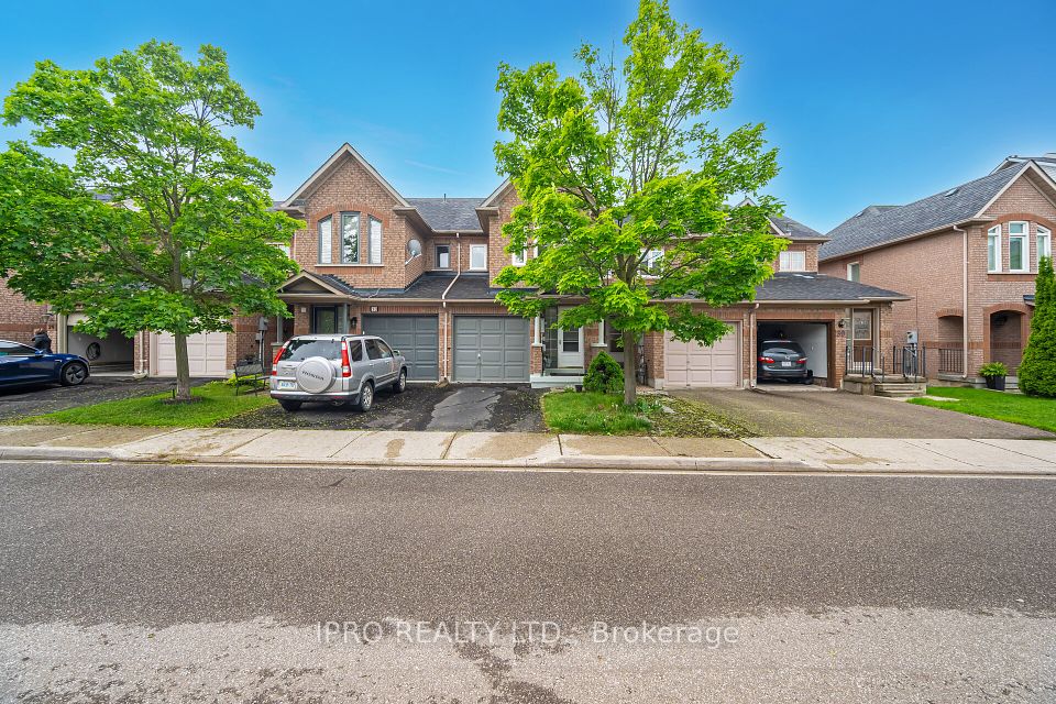 35 Tania Crescent, Vaughan, ON L6A 2M8