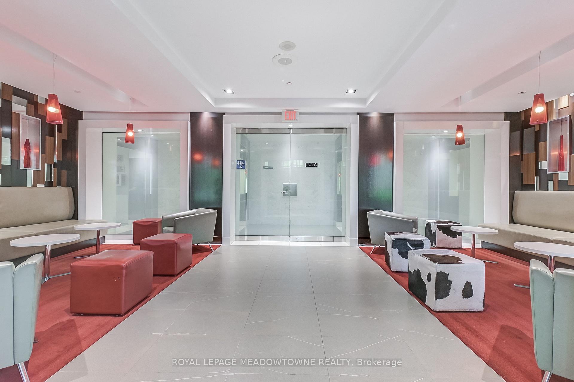 2 Bedrooms Condo at 225 Sherway Gardens, Toronto For sale