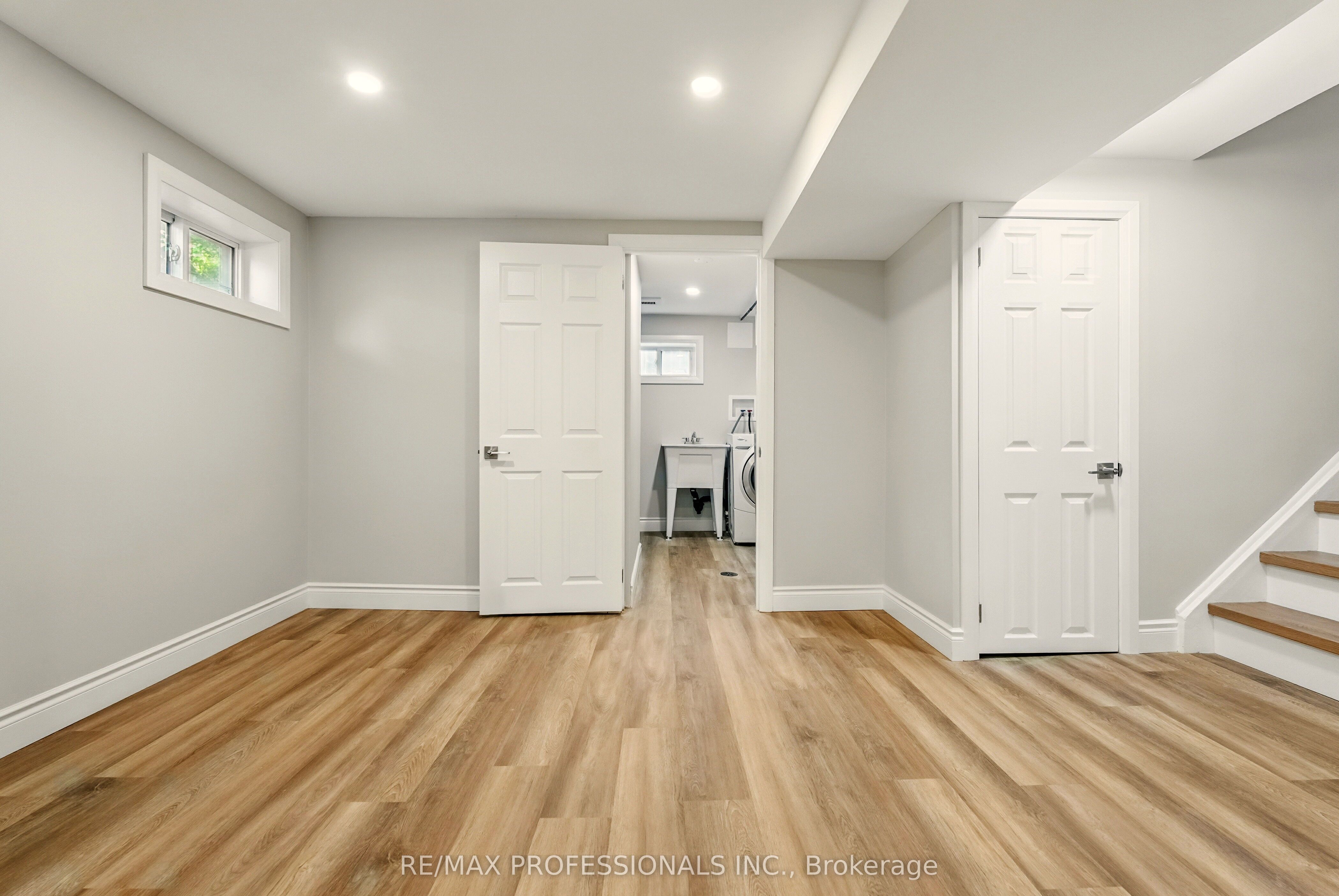 18 Weber Drive