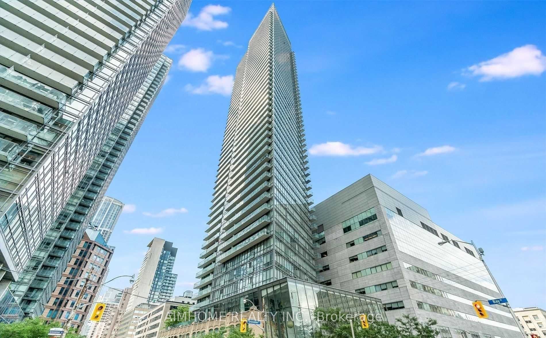 832 Bay Street, #2405