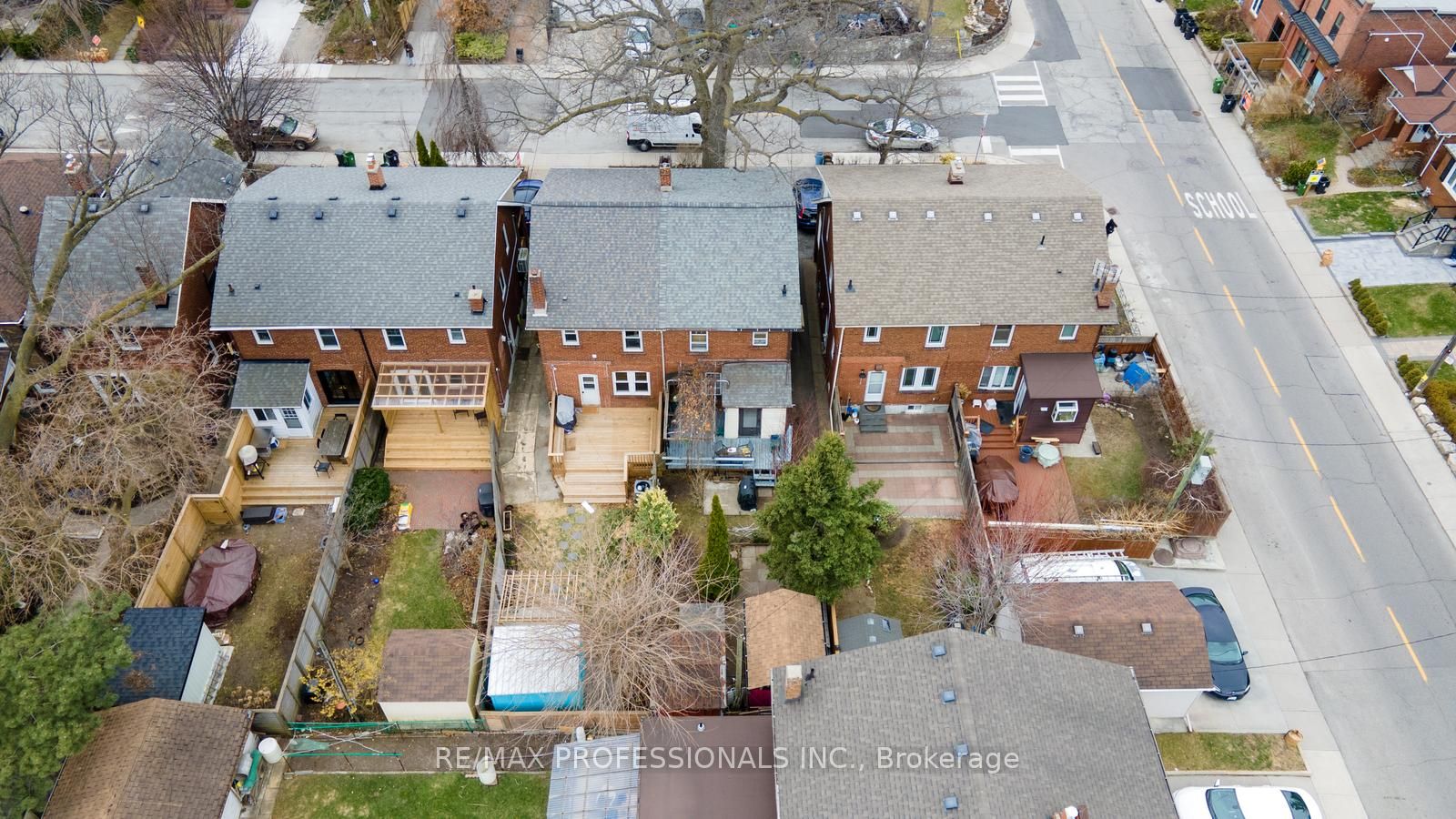 857 Windermere Avenue