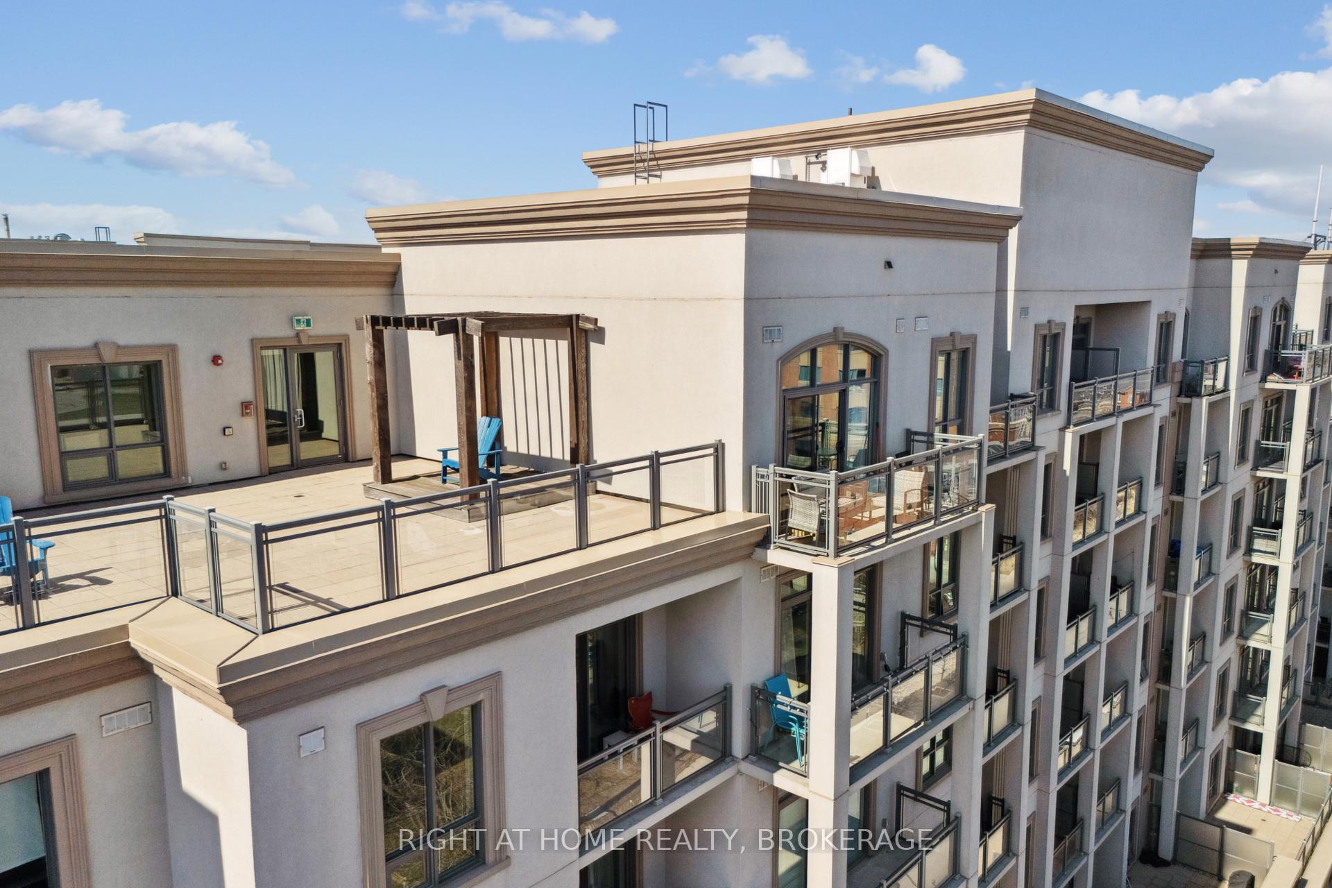 1 Bedroom Condo at 2486 Old Bronte, Oakville For sale