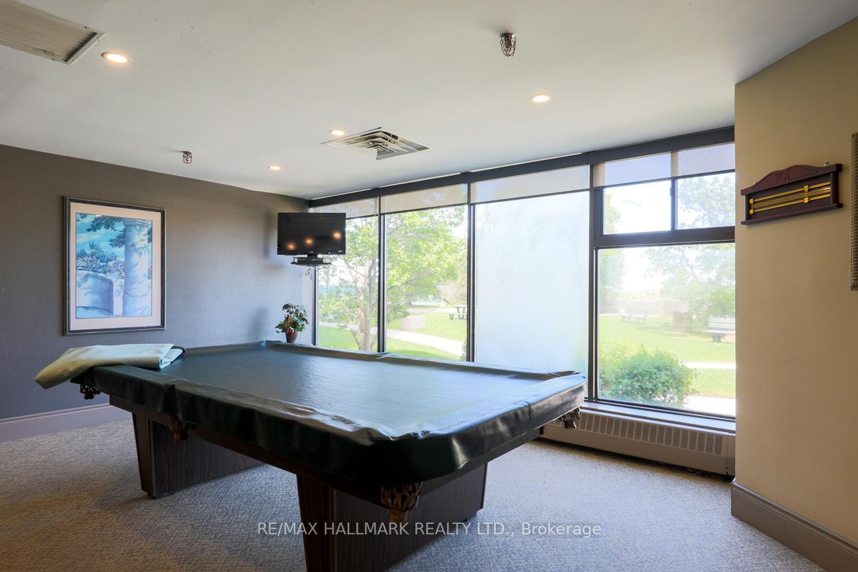 3 Bedrooms Condo at 55 Skymark, Toronto For sale
