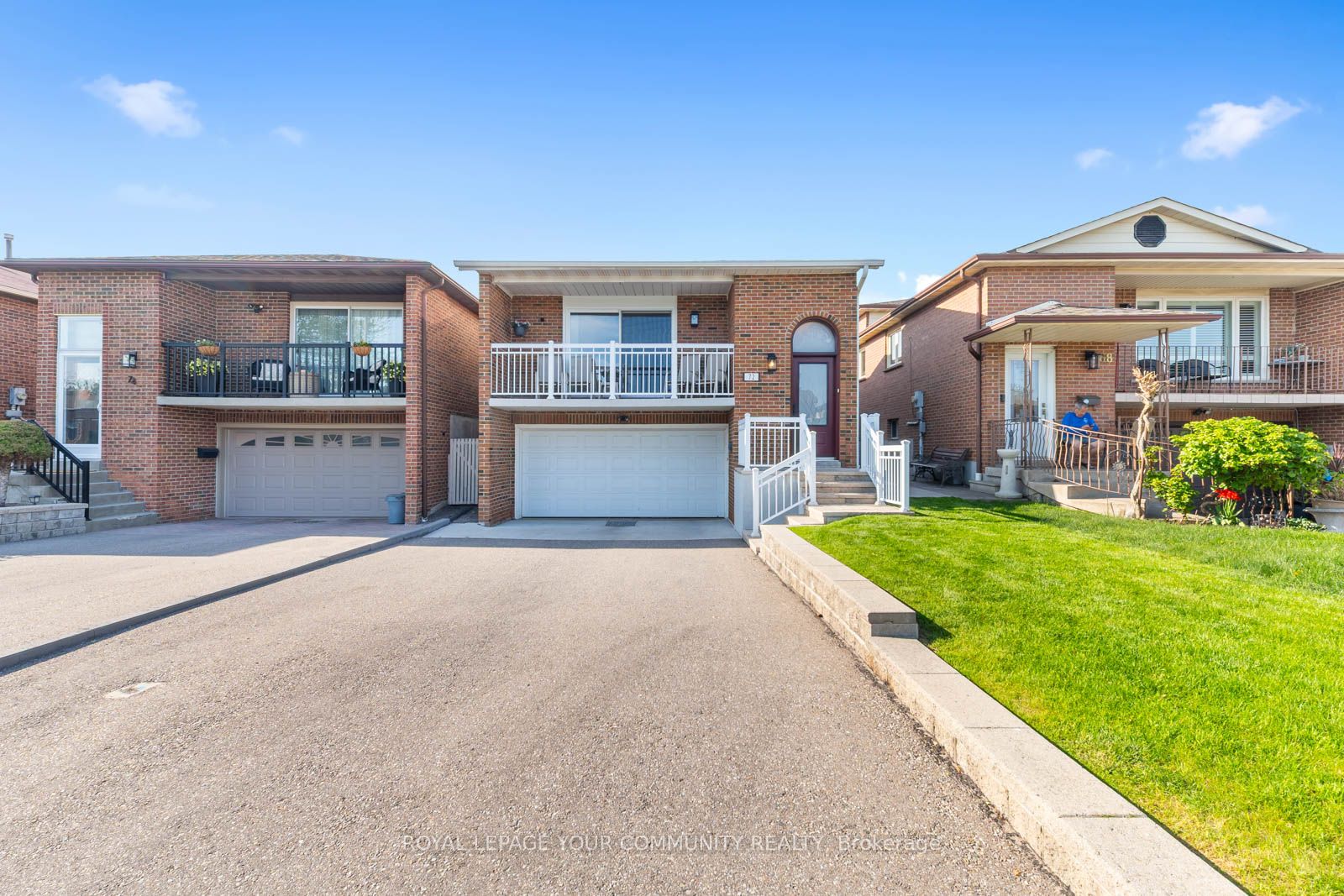 72 Ashburn Crescent, Vaughan, ON L4L 1G9