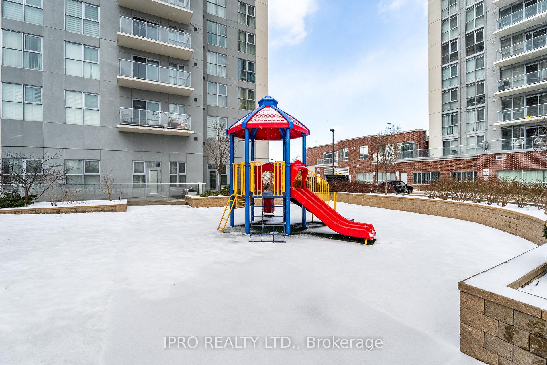 1 Bedroom Condo at 1328 Birchmount,  Toronto For sale