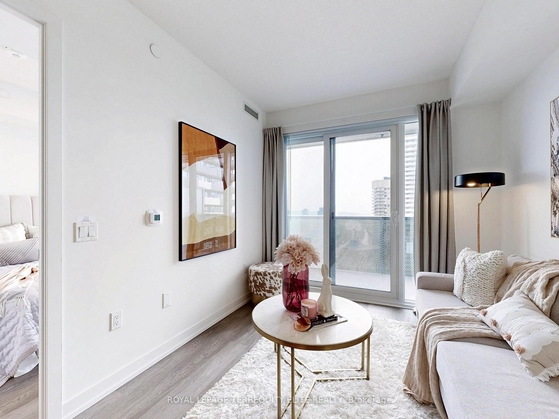 1 Bedroom Condo at 55 Cooper, Toronto For sale