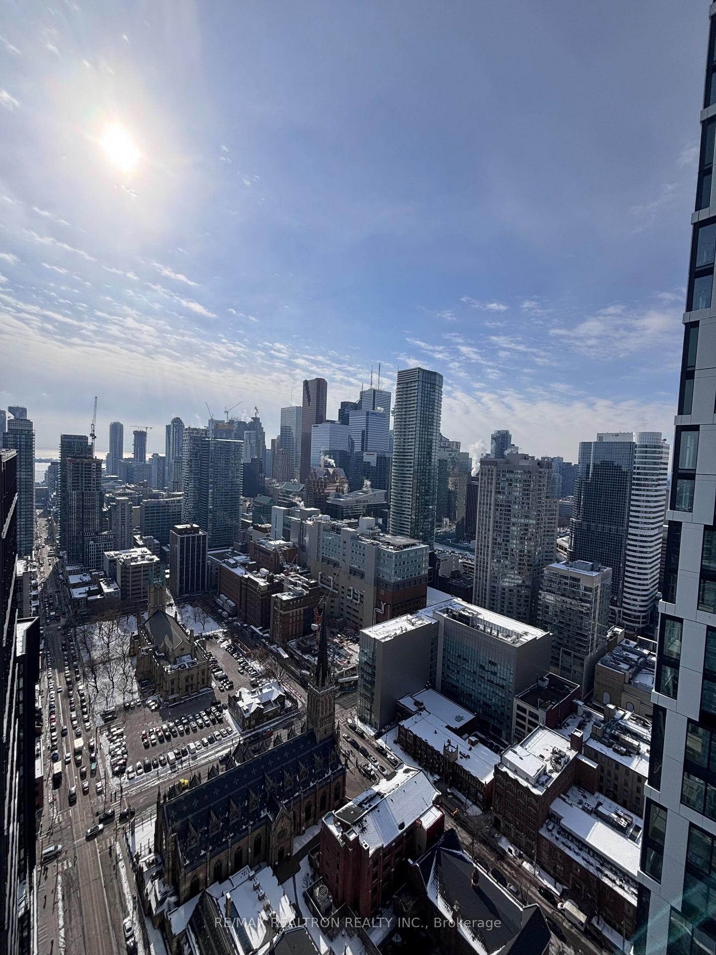 3 Bedrooms Condo at 100 Dalhousie, Toronto For sale