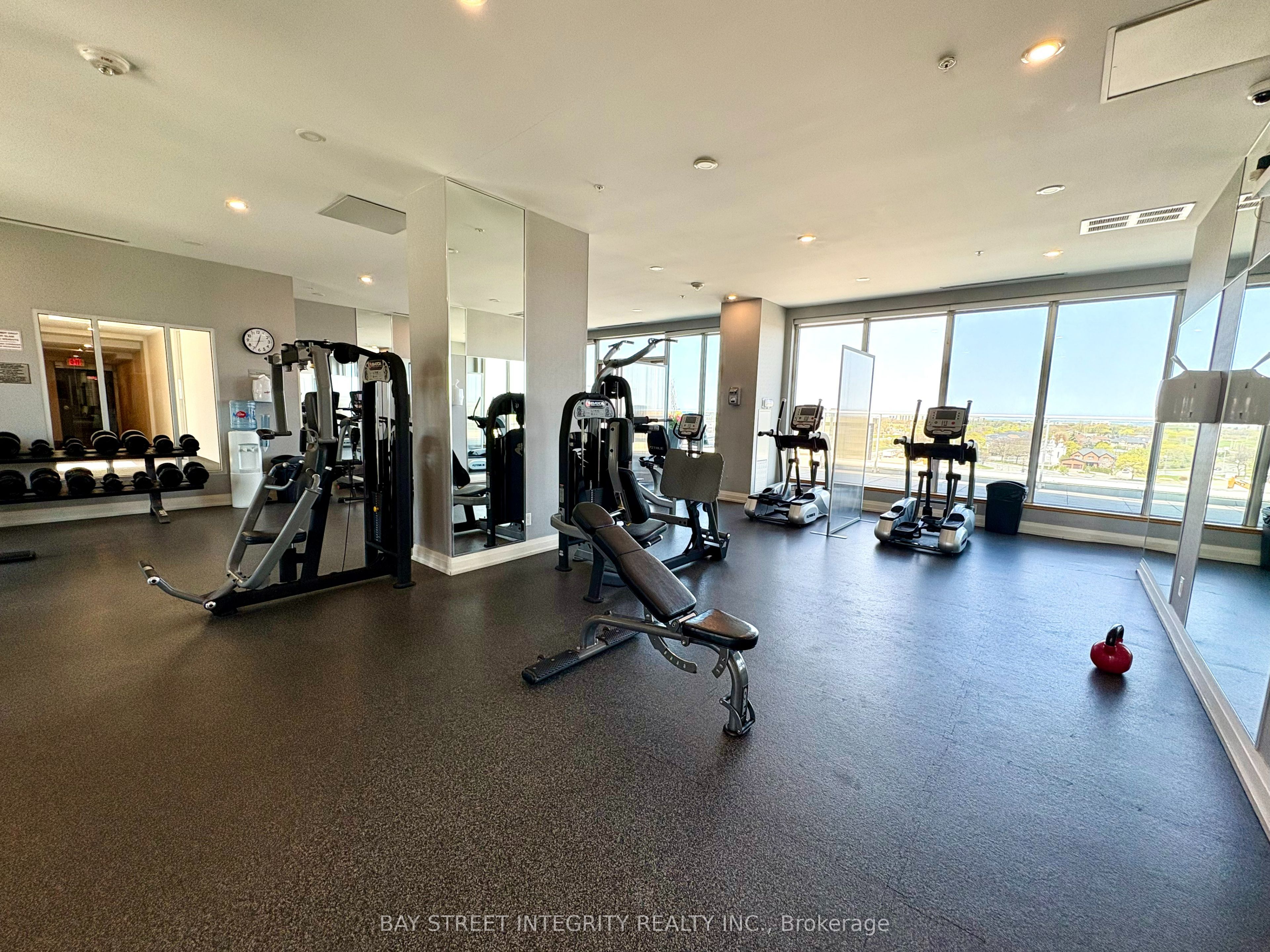 565 Wilson Avenue, #W120