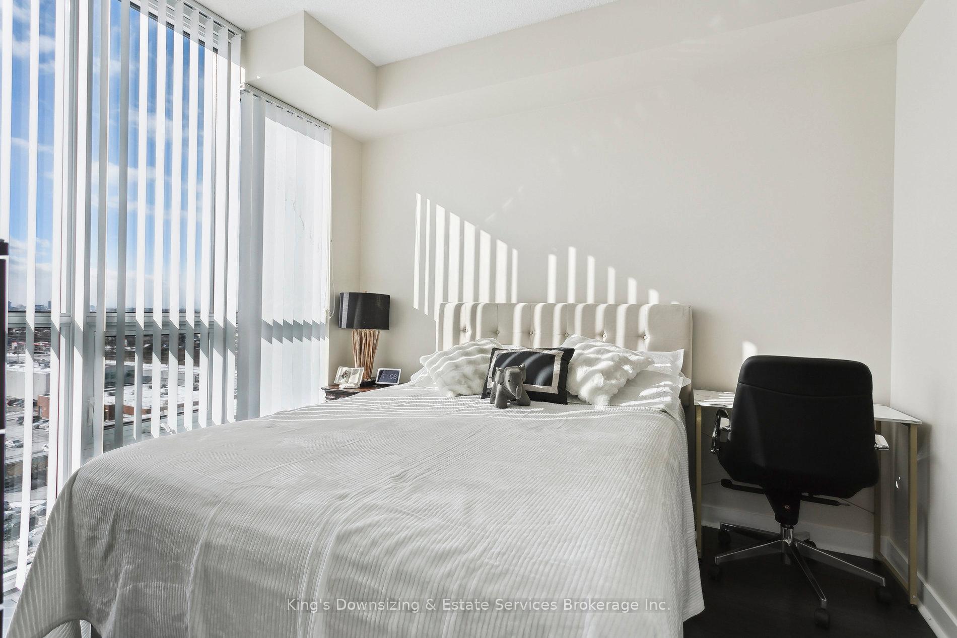 1 Bedroom Condo at 3975 Grand Park,  Mississauga For sale