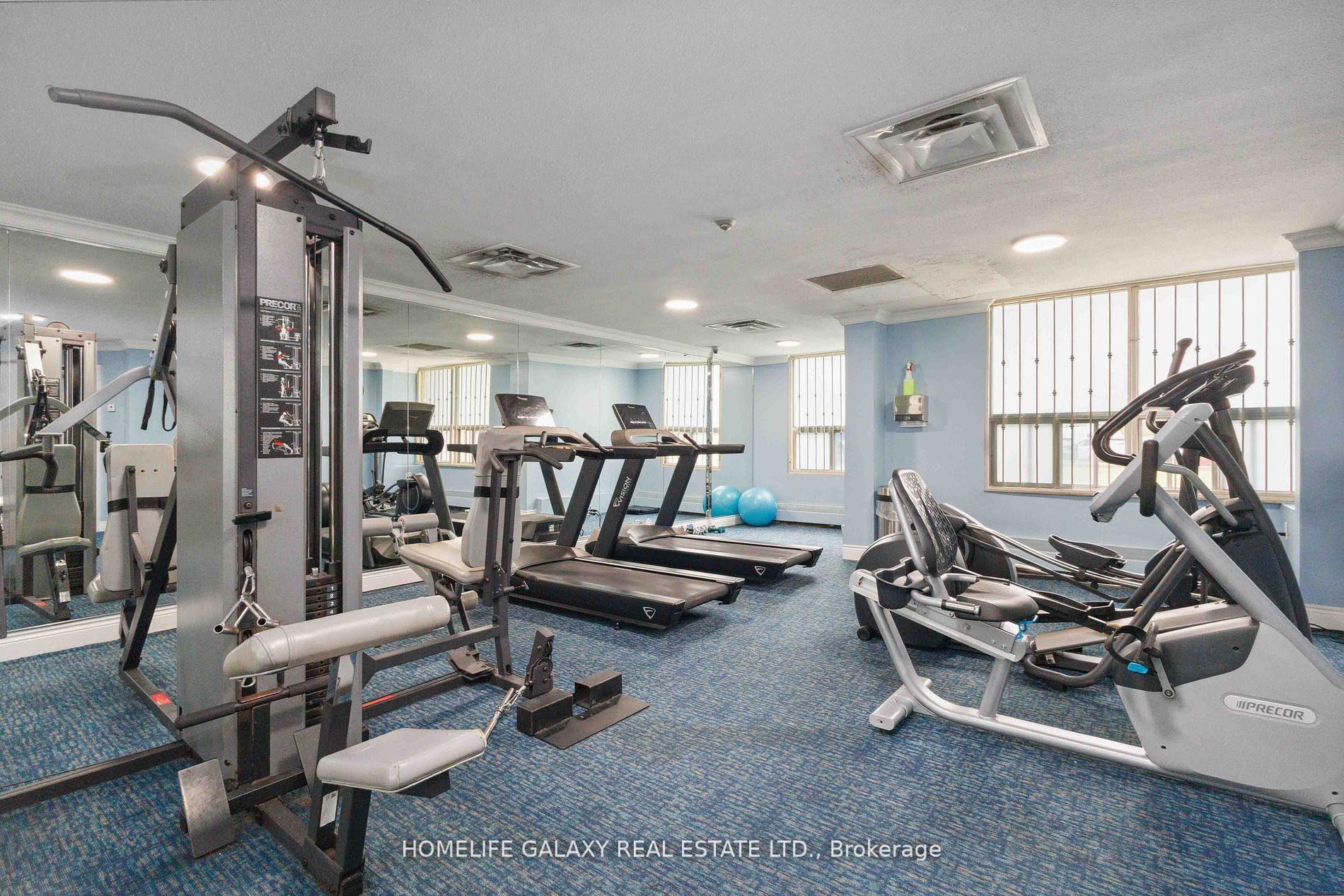 20 Edgecliff Golfway, #616