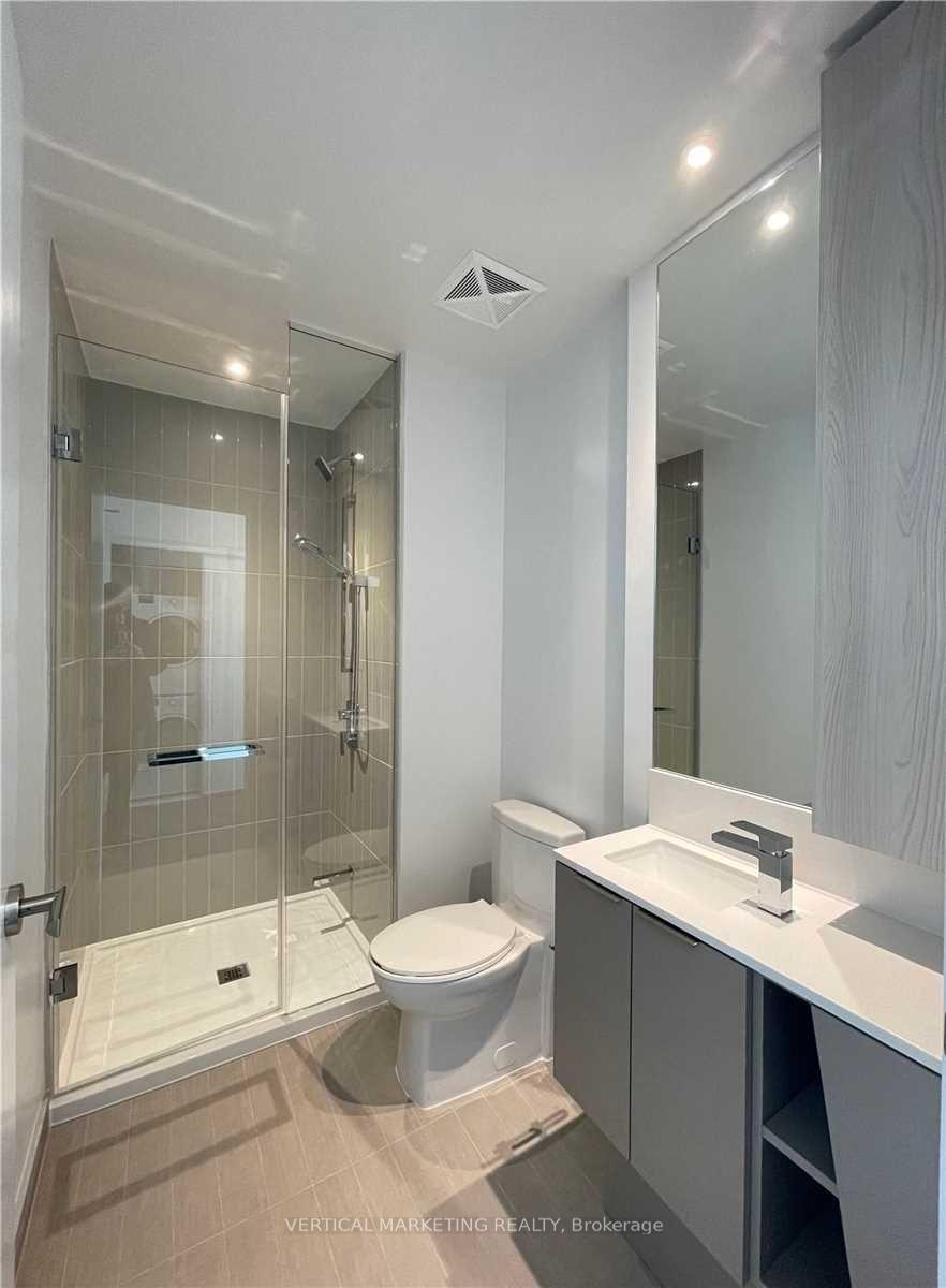 1 Bedroom Condo at 3900 Confederation, Mississauga For sale