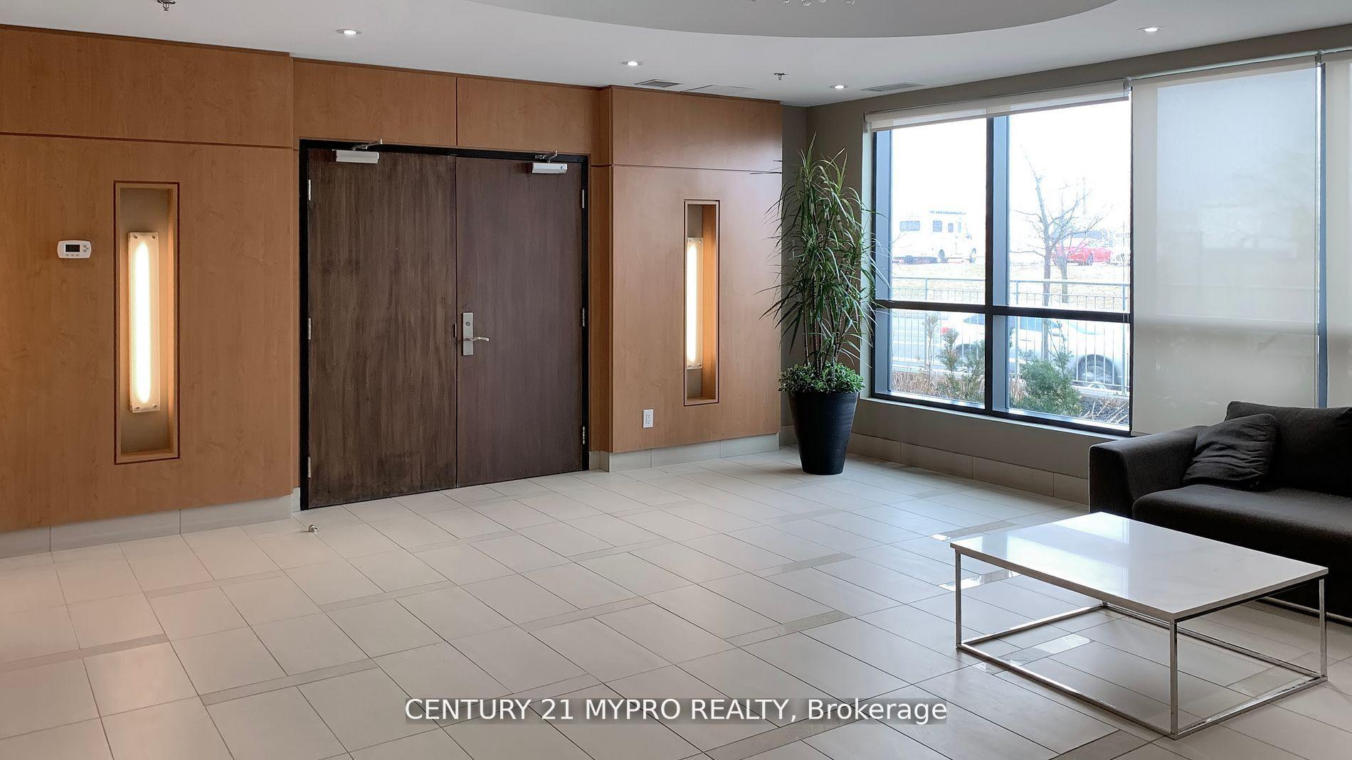 2 Bedrooms Condo at 840 Queen’s Plate,  Toronto For sale