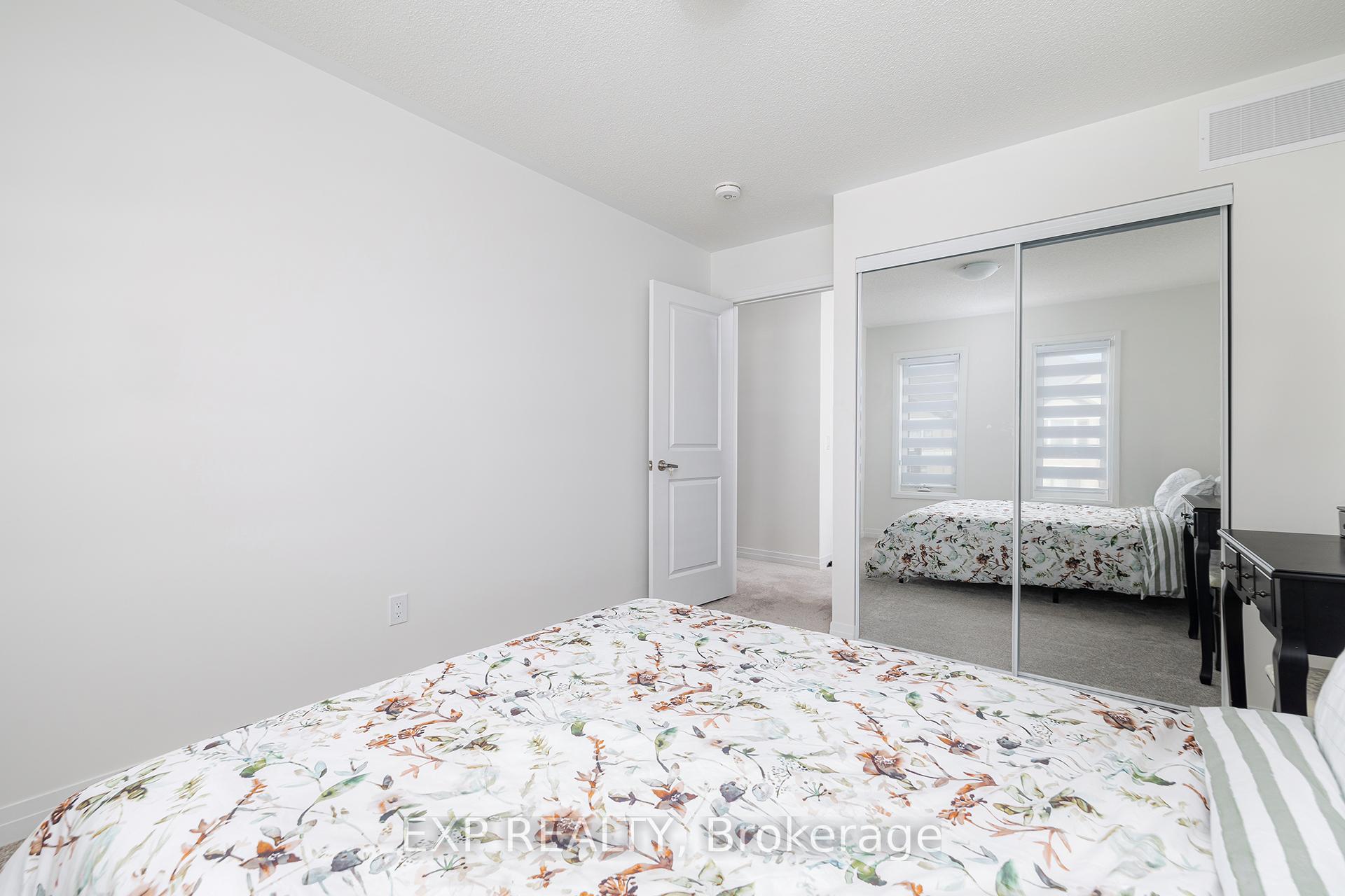 3 Bedrooms Condo at 469 Provident, Hamilton For sale