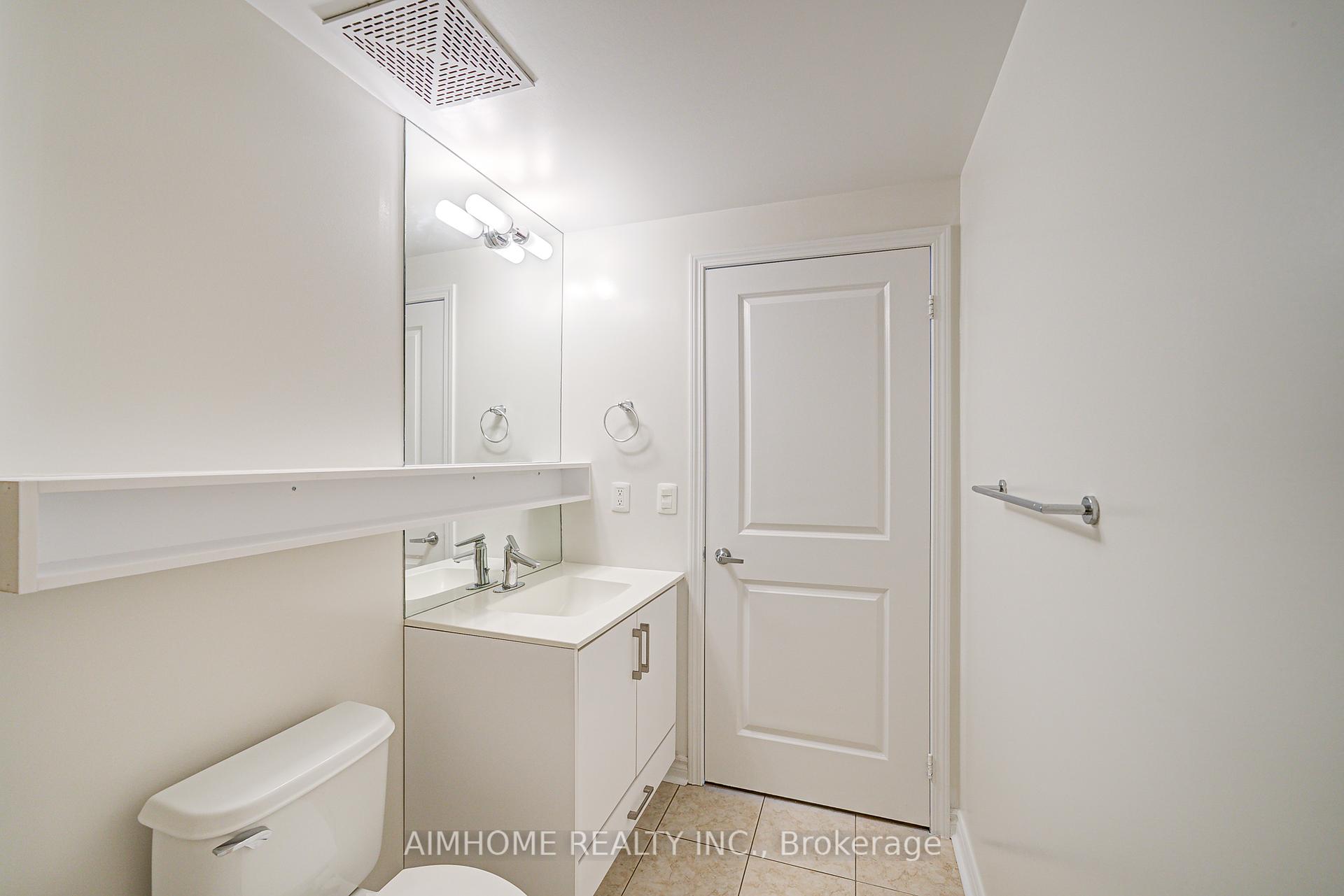 2 Bedrooms Condo at 2885 Bayview, Toronto For sale