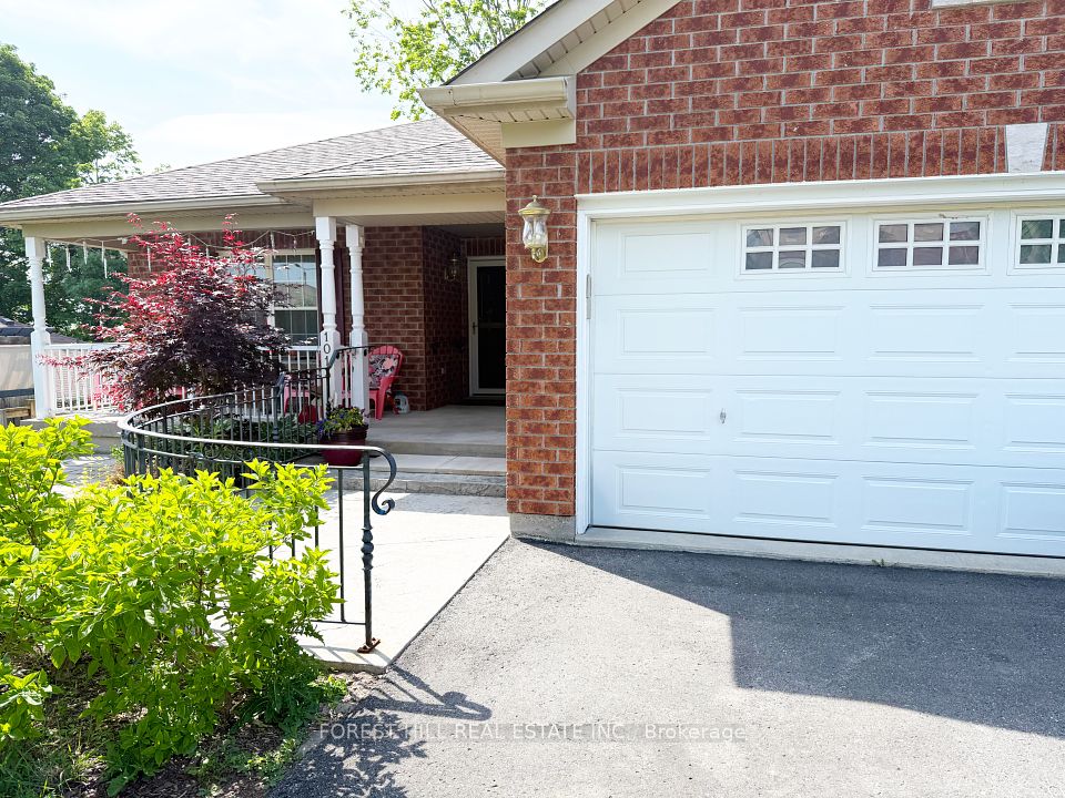 1013 Silverdale