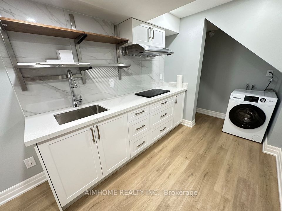 130 Hollybush