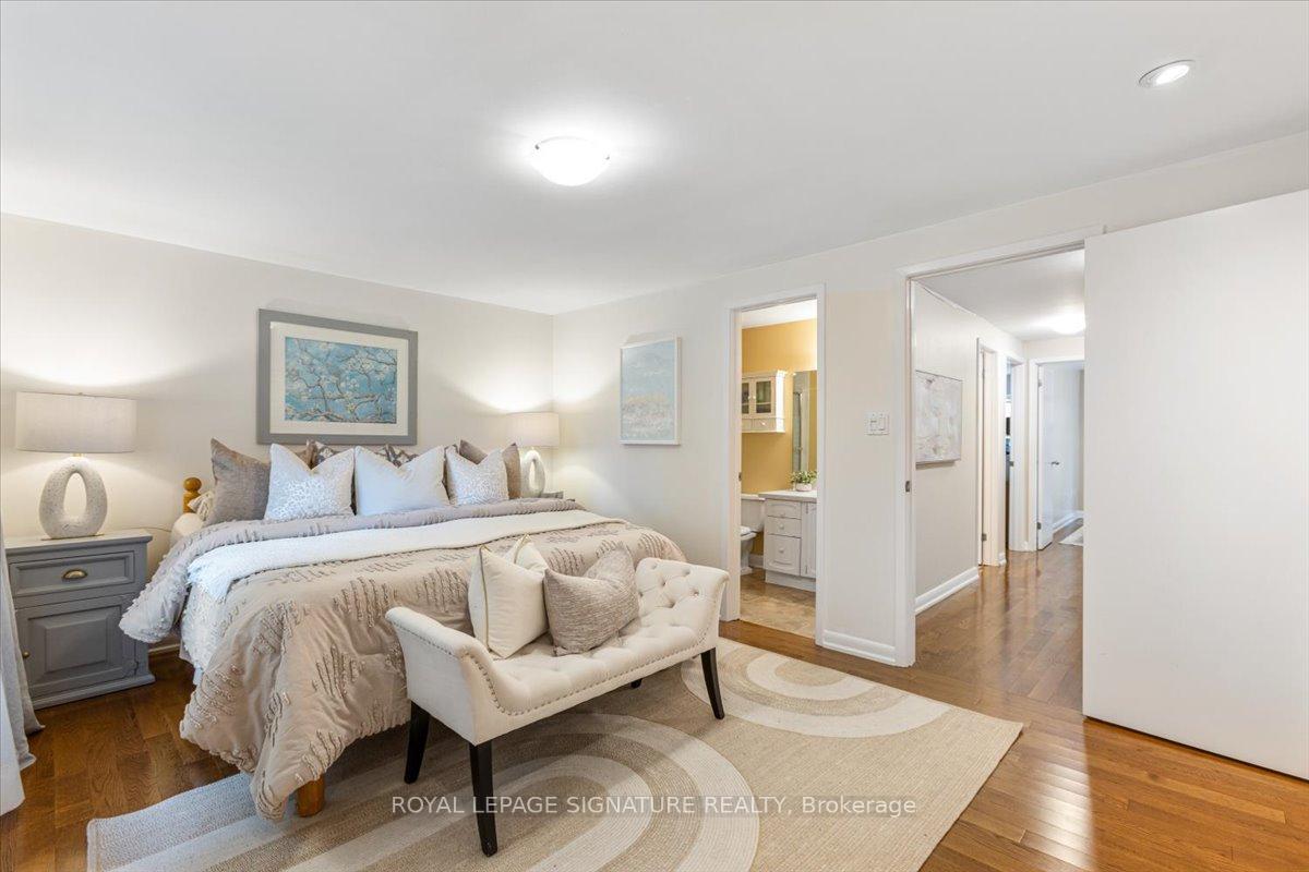3 Bedrooms Condo at 86 Wagon Trailway, Toronto For sale