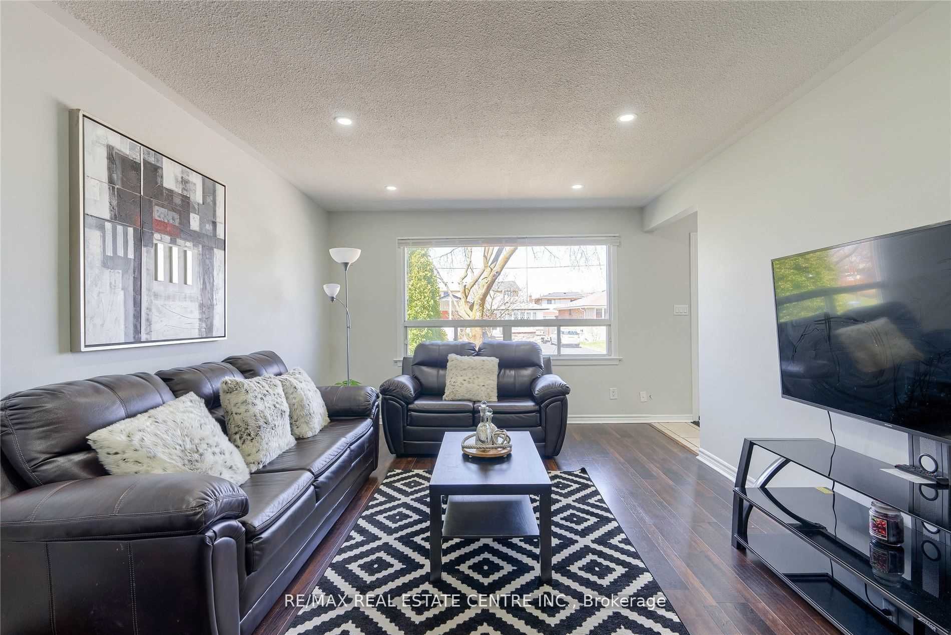 11 Garfield Crescent, #Upper