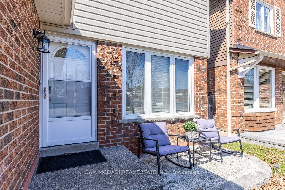 522 Roseheath Drive, Milton, ON L9T 4V6