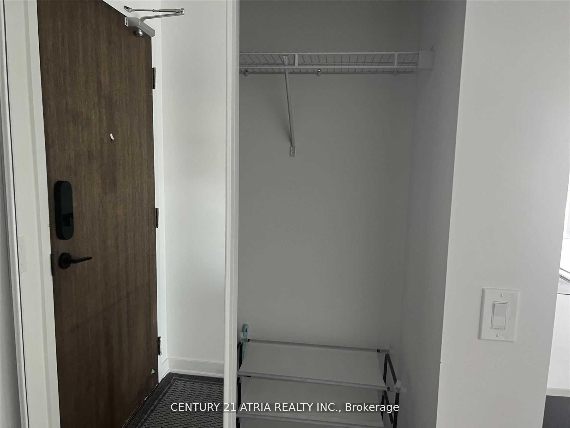 100 Eagle Rock Way S, #605