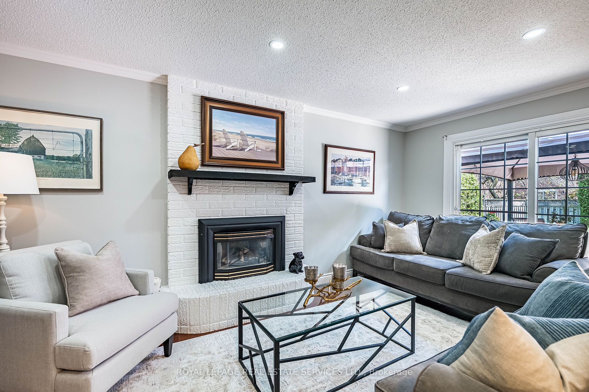 1532 Lovelady Crescent