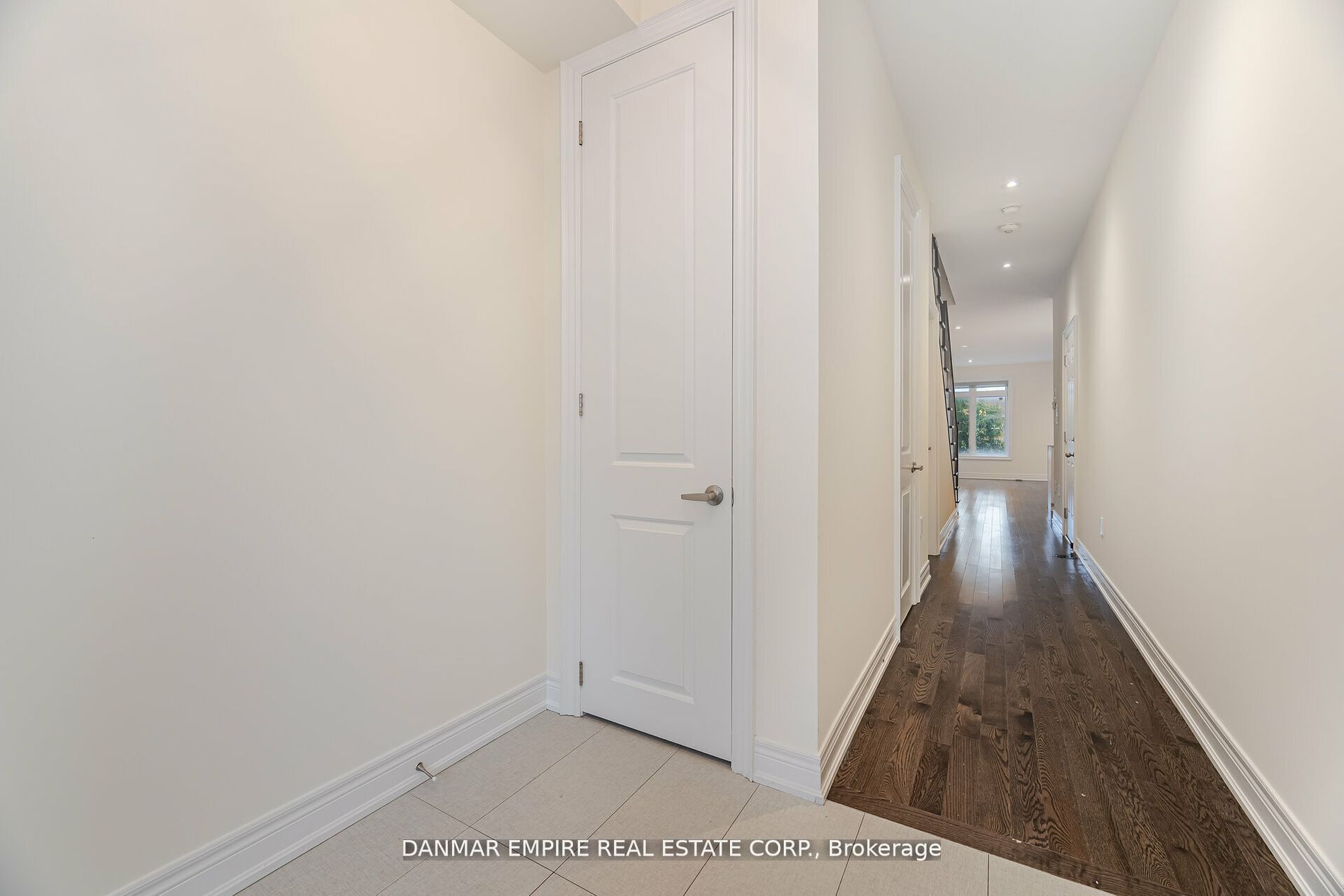 11 Hiawatha Court