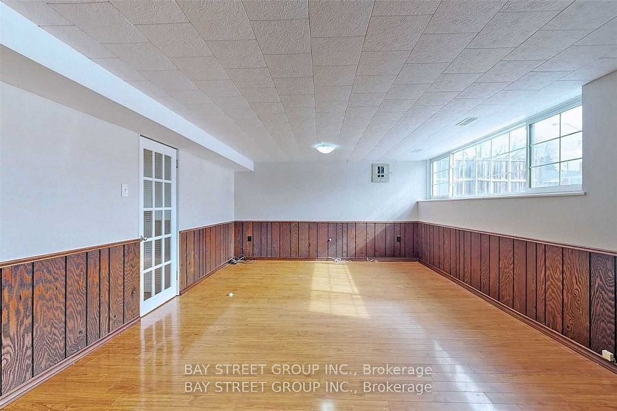 15 Charlemont