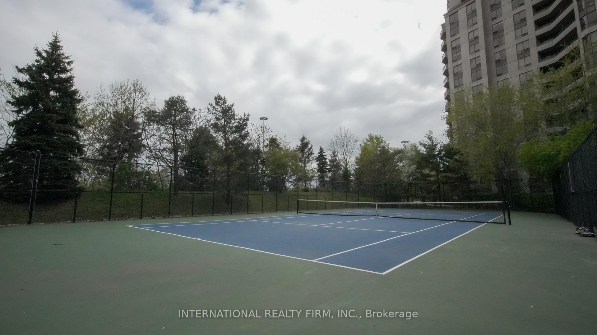 1 Bedroom Condo at 80 Harrison Garden, Toronto For sale