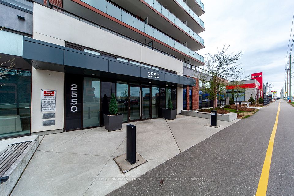 2550 Simcoe