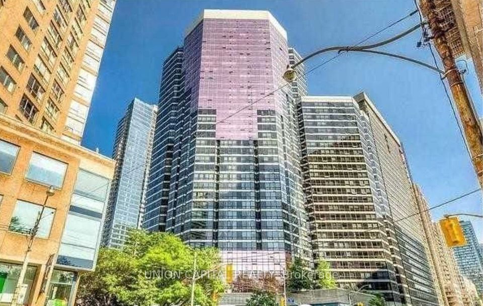 1001 Bay Street