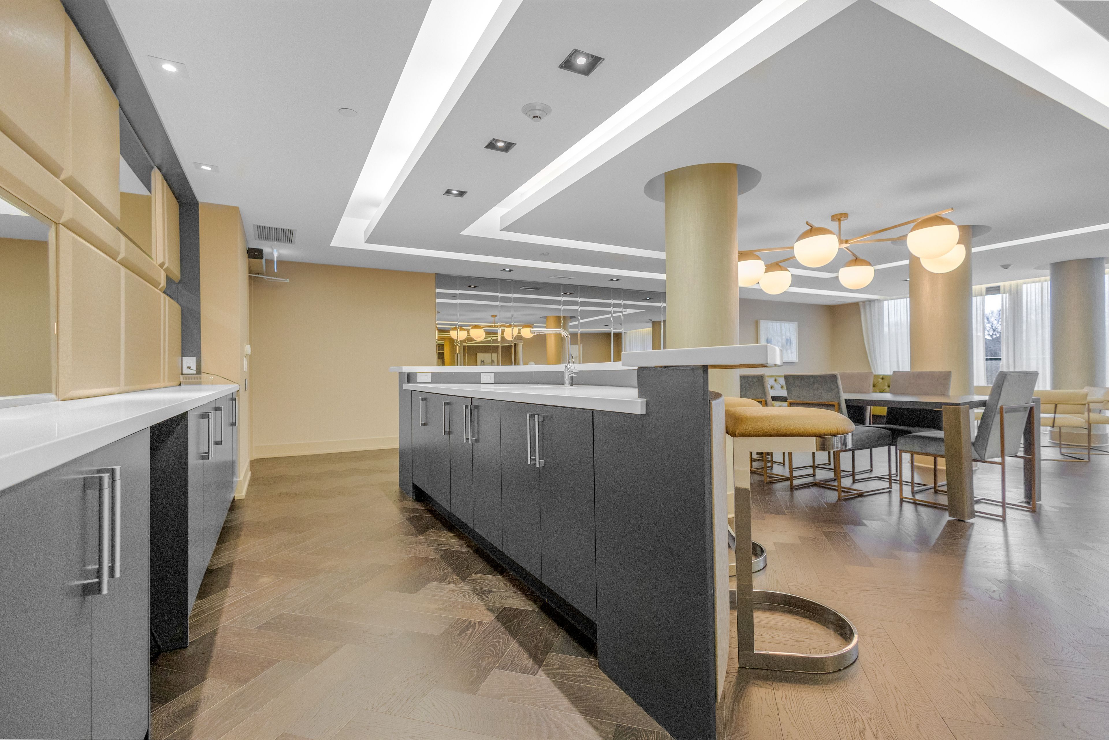 170 Chiltern Hill Road 402