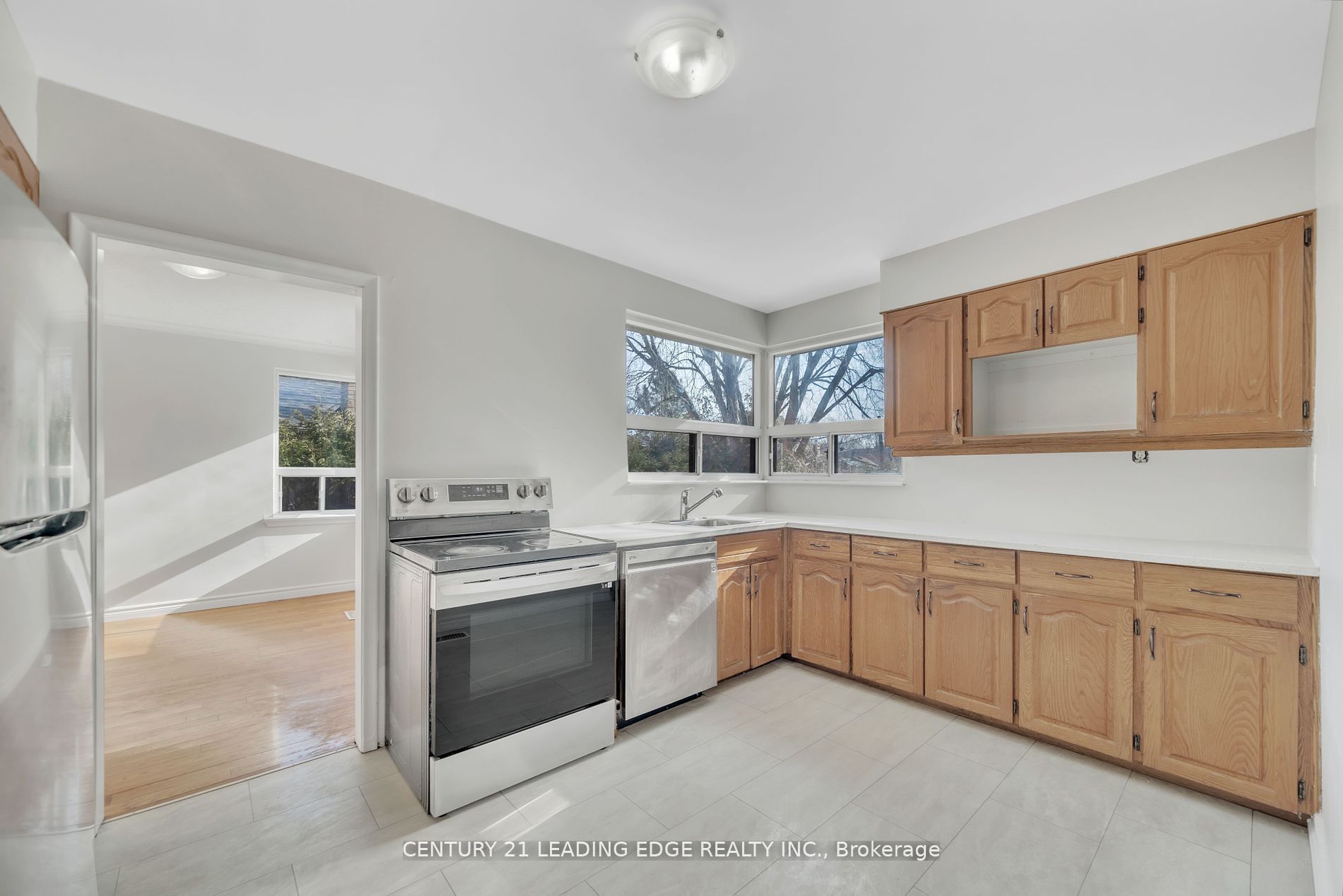 21 Rossander Court