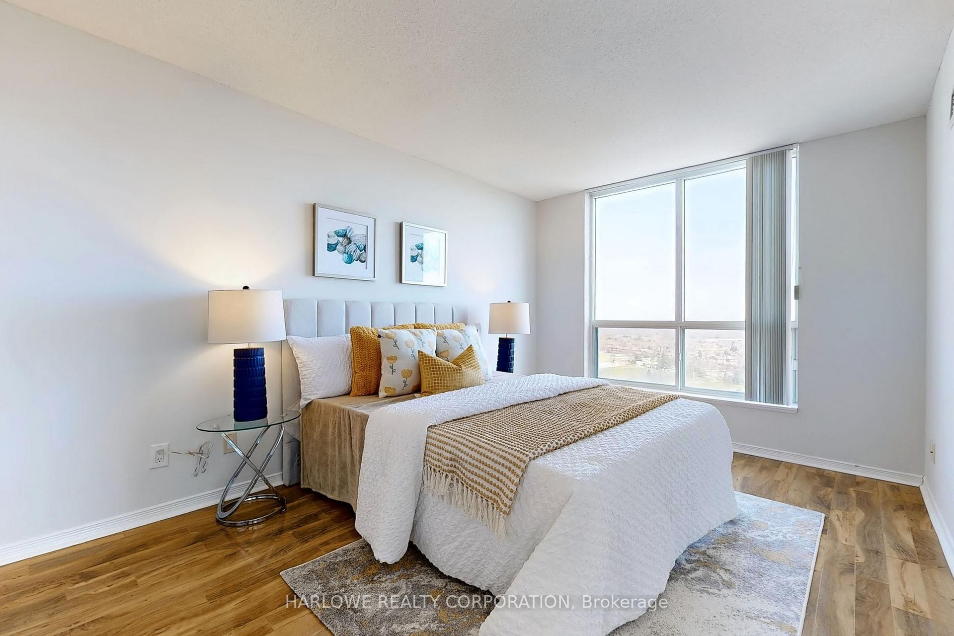 2 Bedrooms Condo at 4850 Glen Erin,  Mississauga For sale
