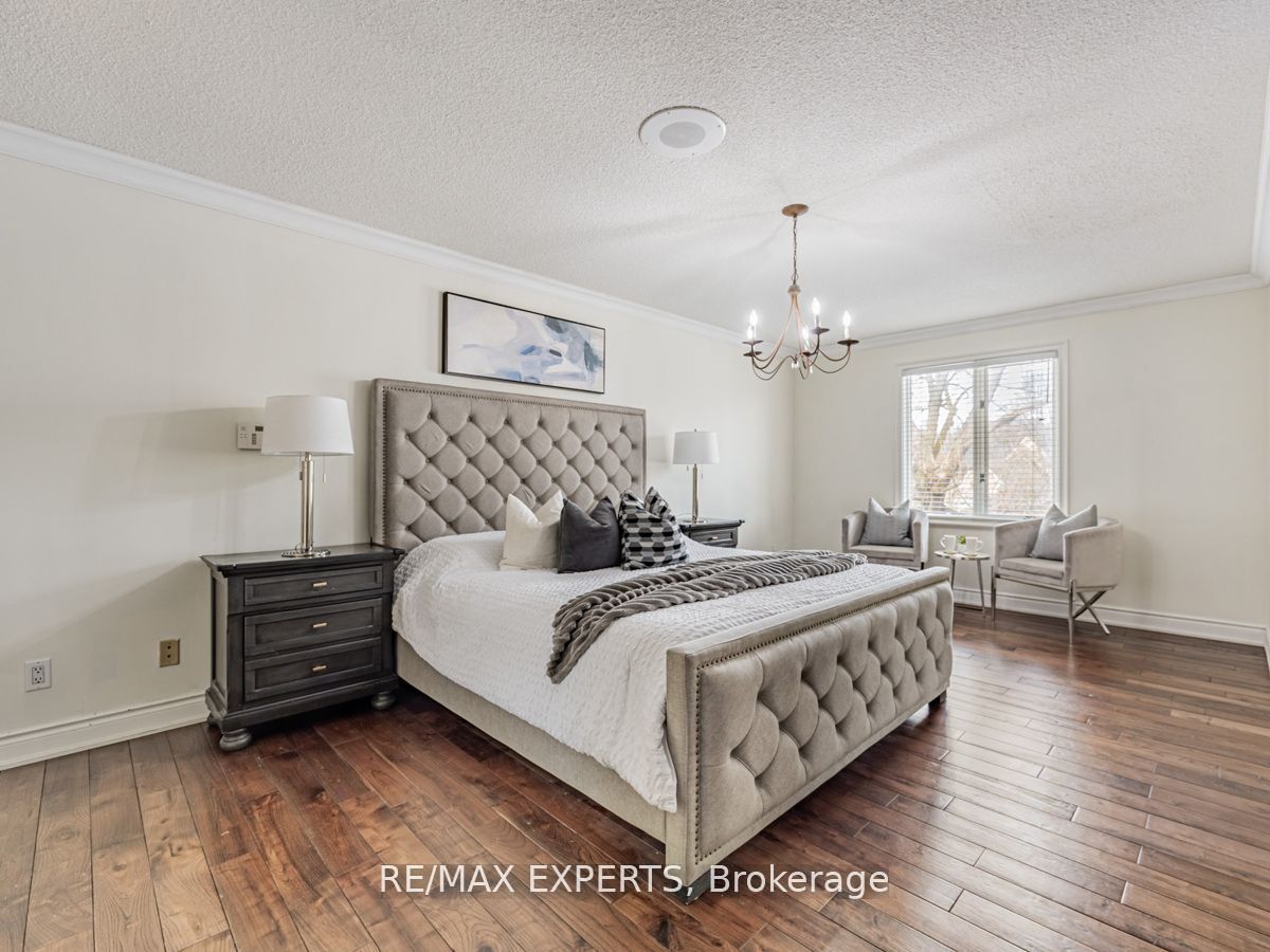 32 Rosebury Lane