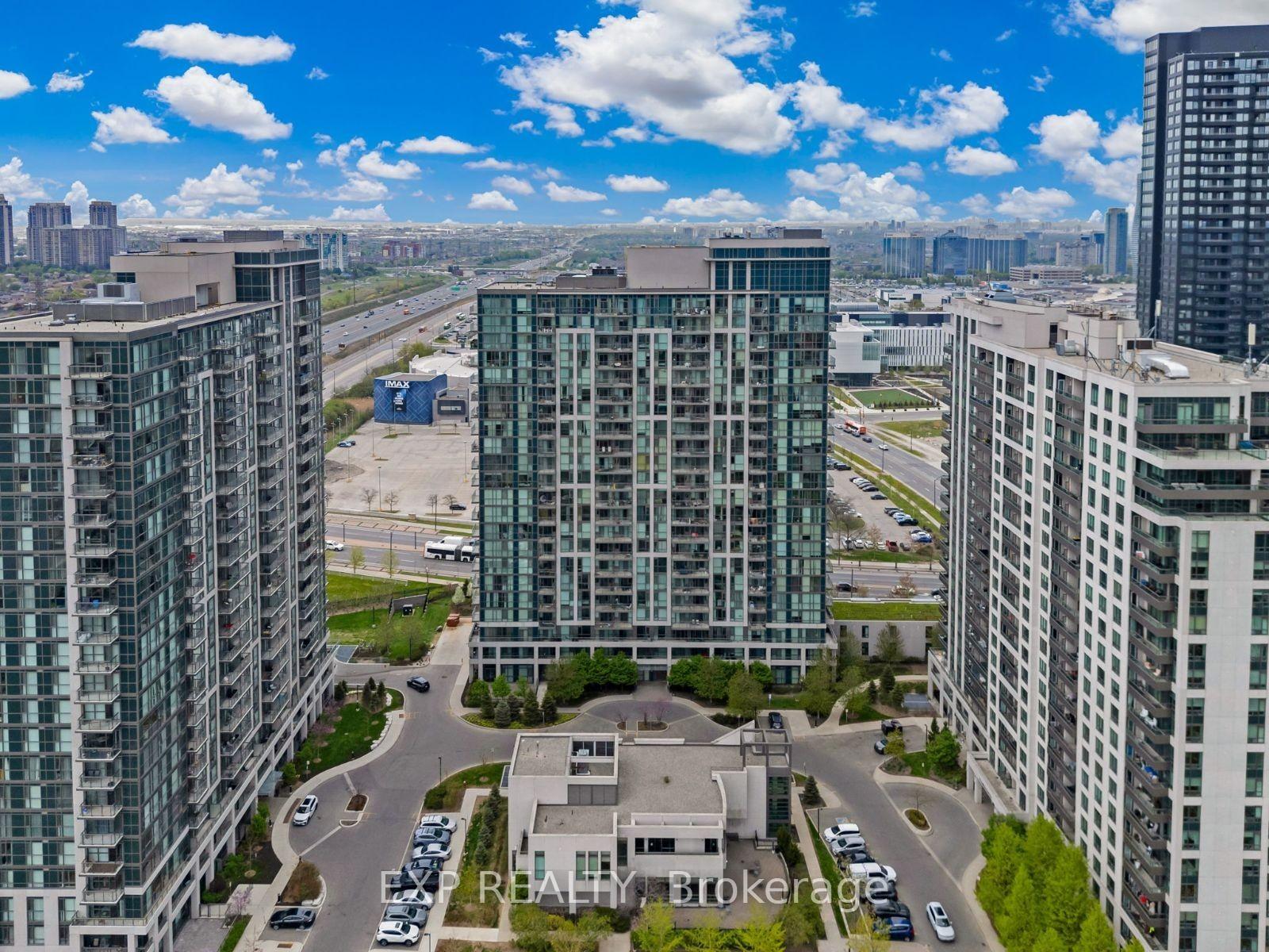 2 Bedrooms Condo at 339 Rathburn, Mississauga For sale